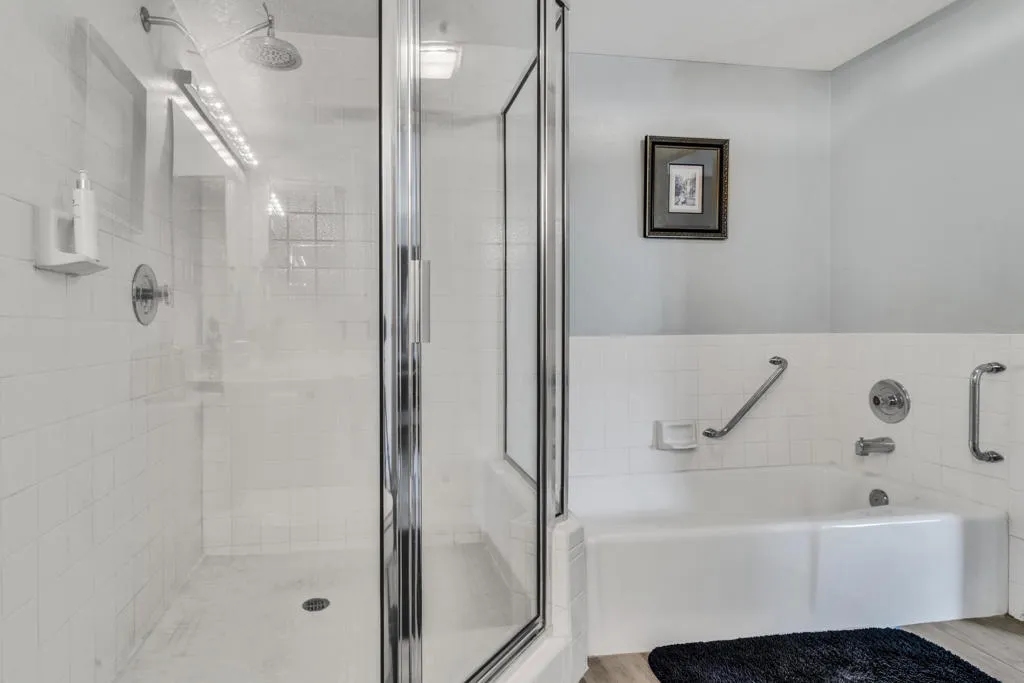 512 Flower Hill Lane, Palm Desert, California 92260 home-pic-18